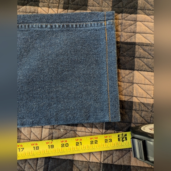 Wranglers, 26/27, petite inseam - Picture 6 of 7